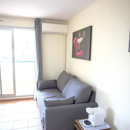 T2 Climatisé Résidence Azur 219 * Le Lavandou